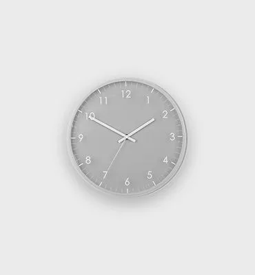 Simple Black Clock - 捷报比分